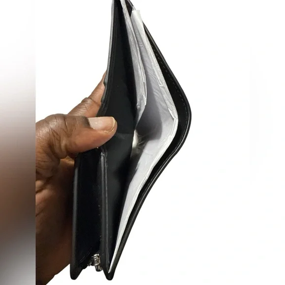 Marc Jacobs White and Black Polka Dot Wallet - Picture 5 of 6